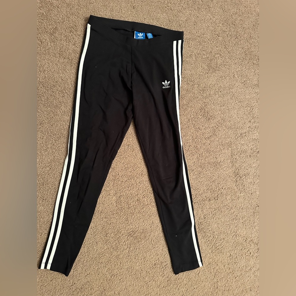 Adidas Cute Leggings!!